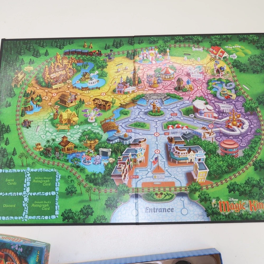 Disney Magic Kingdom Board Game Parker Brothers 2004 Complete Family Mickey